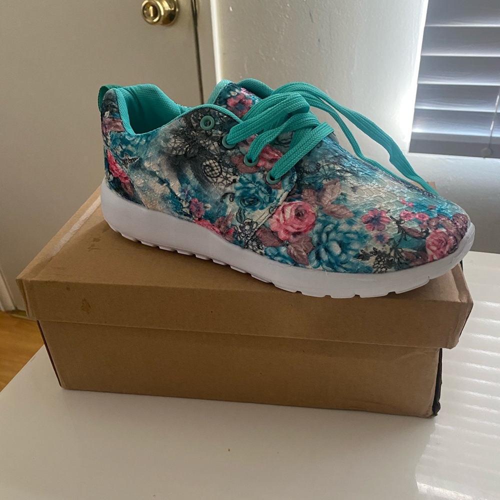 Hawkwell women’s shoes